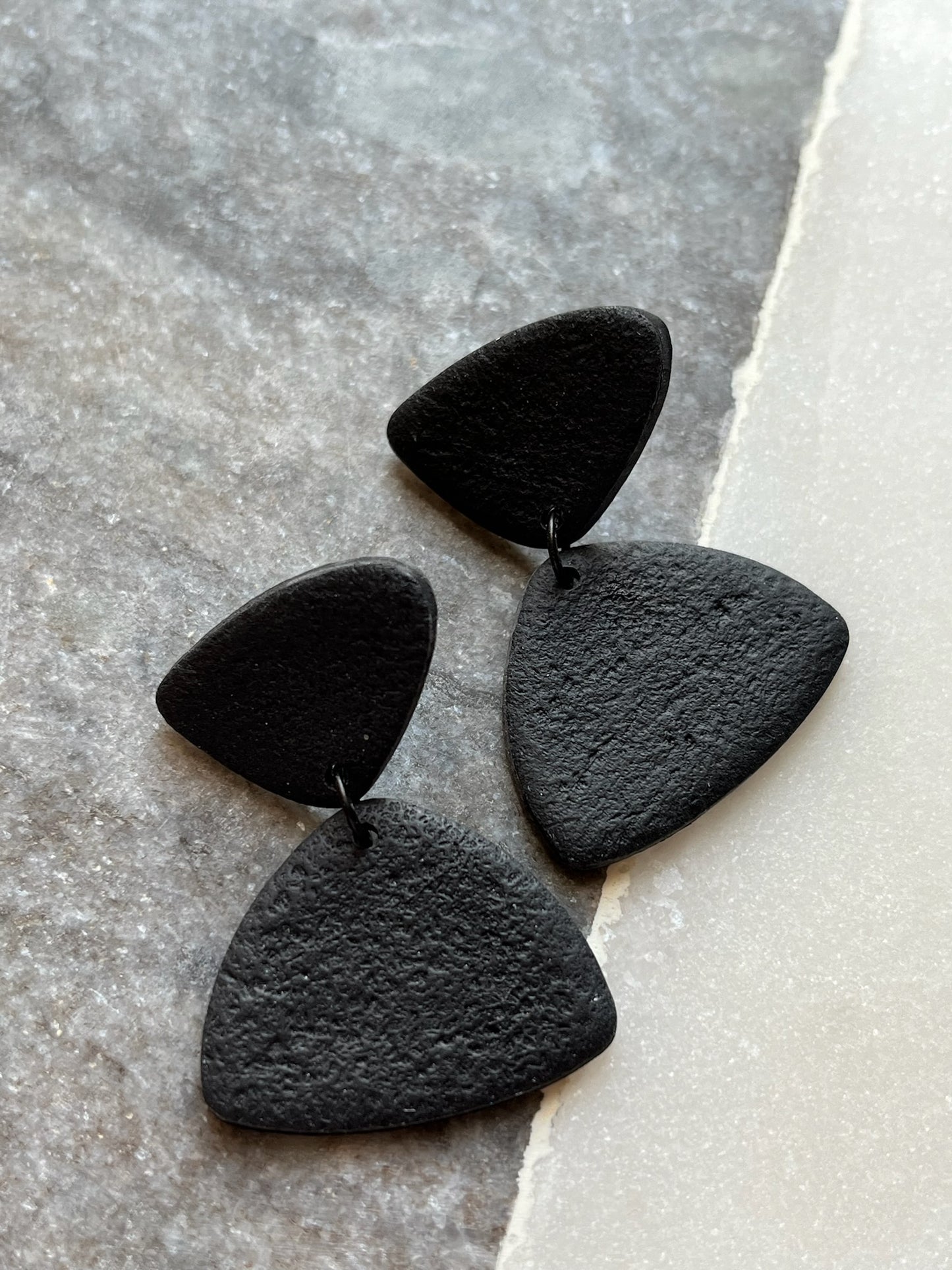 Gilded Waves Earrings - Midnight Shadows