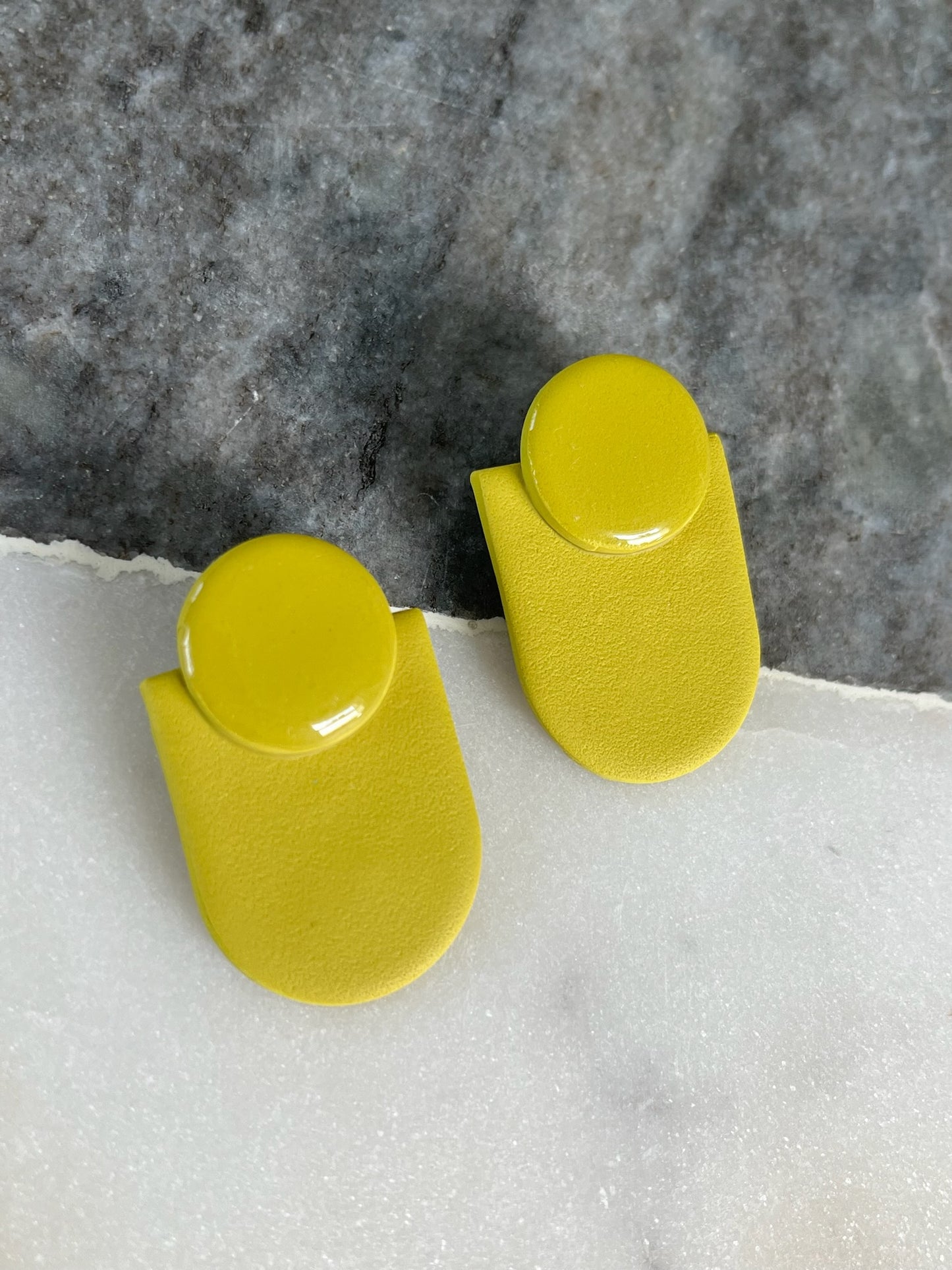 Harmony Hue Earrings - Lime Serenity