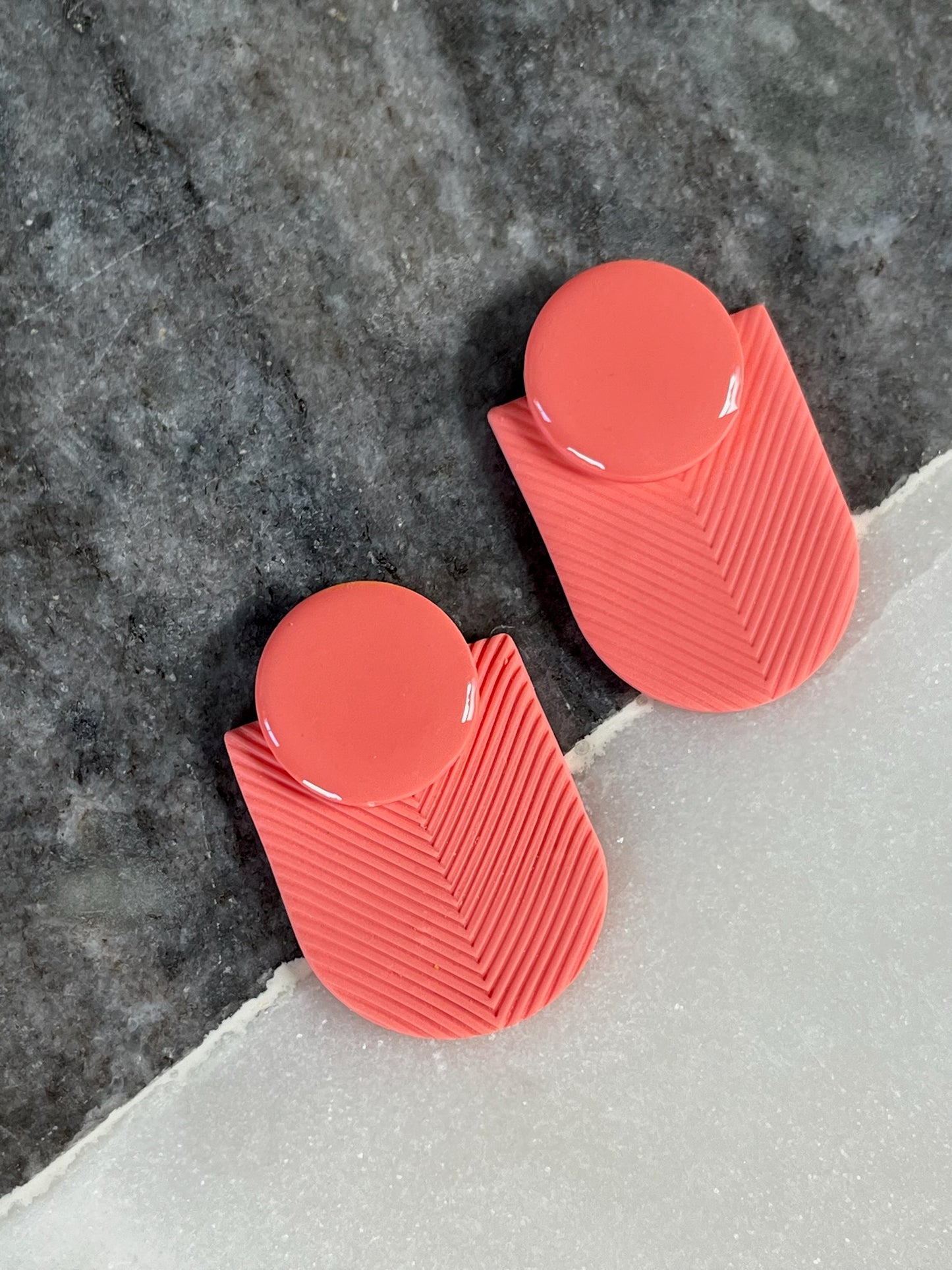 Harmony Hue Earrings - Coral Dream