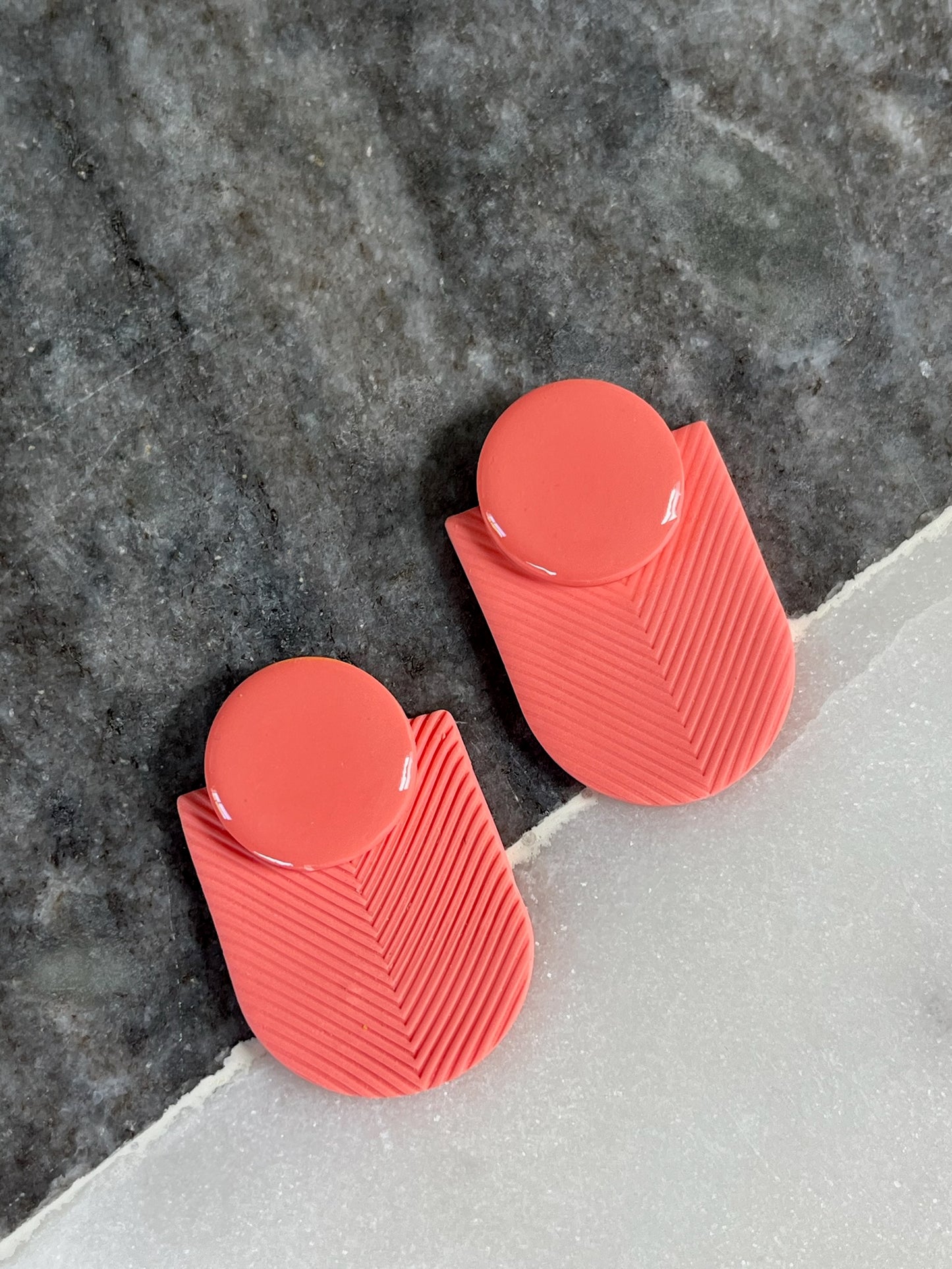 Harmony Hue Earrings - Coral Dream