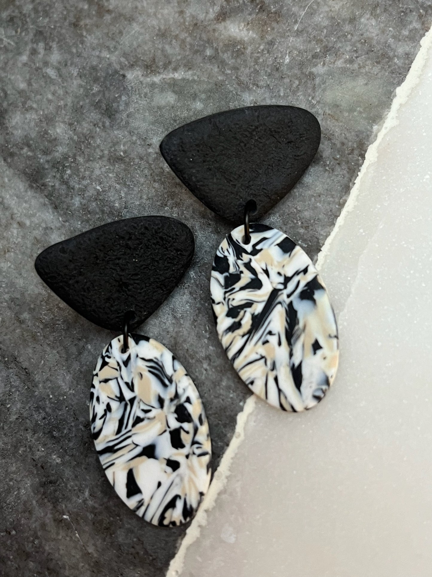 Marbled Elegance Earrings - Granite Chic