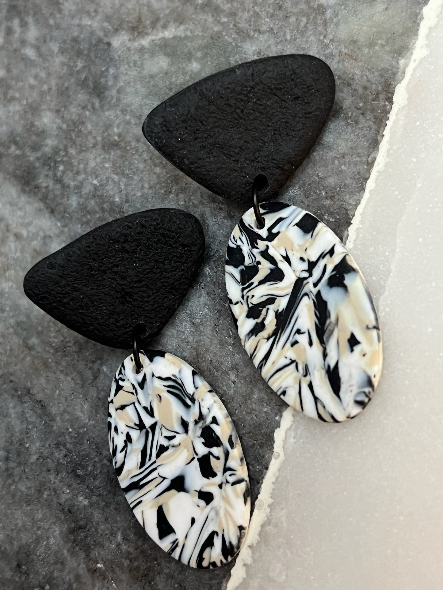 Marbled Elegance Earrings - Granite Chic